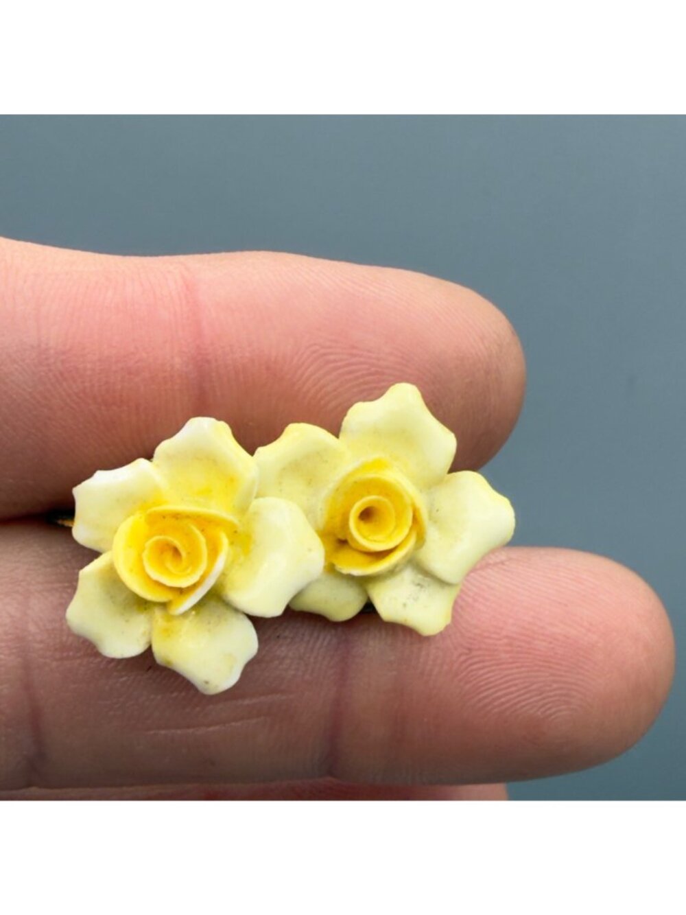 Vintage Denton England Blue Yellow Porcelain Flower Cluster Earrings Set of 2 - Picture 12 of 14